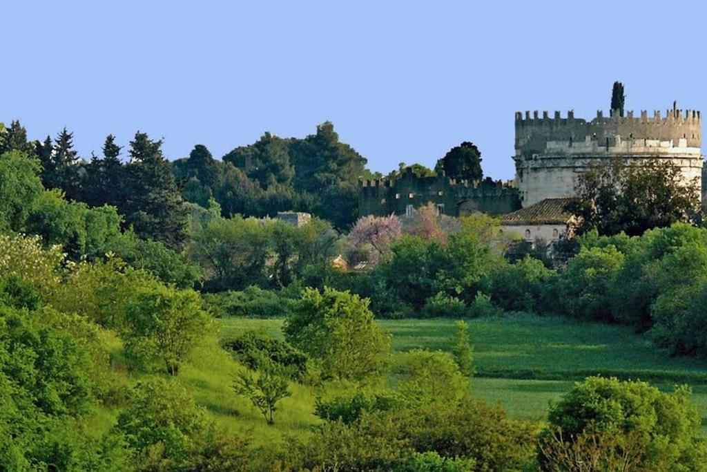 Basilica San Giovanni Appia Antica A Casa Di Amici Řím Exteriér fotografie